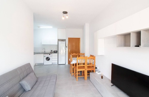 Canet de Berenguer Apartment | Global Vacacional: Apartment with large terrace on Canet beach