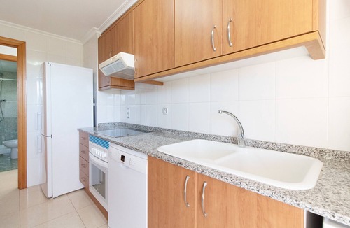 Canet de Berenguer Apartment | Global Vacacional: 3 bedroom flat with terrace in Canet Beach