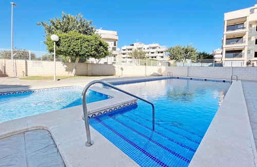 Canet de Berenguer Apartment | Global Vacacional: 3 bedroom flat with terrace in Canet Beach