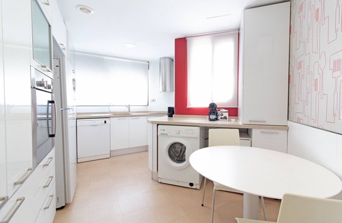 Port de Sagunt Apartment | Global Vacacional: Central 4-bedroom apartment