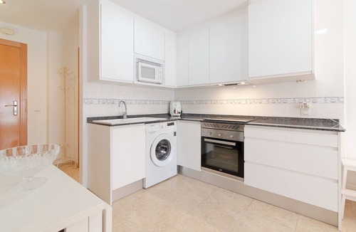 Sagunto Apartment | Global Vacacional: Practical flat in Puerto de Sagunto close to the beach
