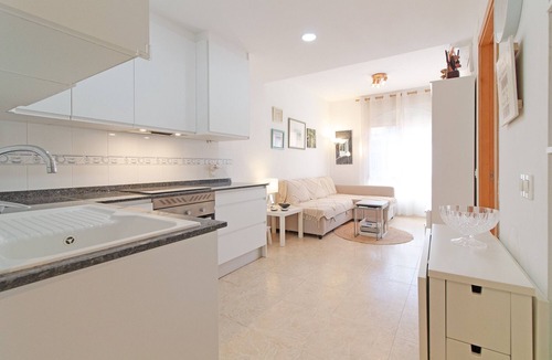 Sagunto Apartment | Global Vacacional: Practical flat in Puerto de Sagunto close to the beach