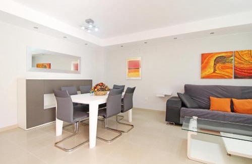 Sagunto House | Global Vacacional, Moderno y práctico adosado en Puerto de Sagunto