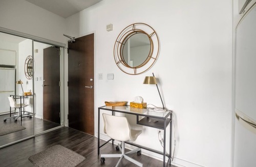 CityPlace Condo | GLOBALSTAY. CN Tower & Lake Ontario 48 Floor View. 1 BR+DEN