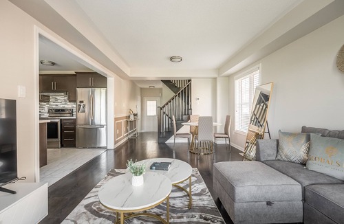 Mount Pleasant House | GLOBALSTAY Modern 3 BD House in Brampton