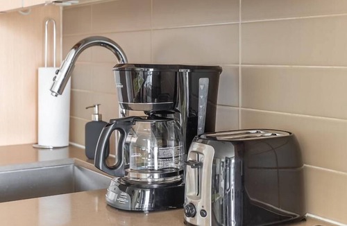 Toronto Entertainment District Condo | GLOBALSTAY. Paradise Birds 1 BR in Downtown