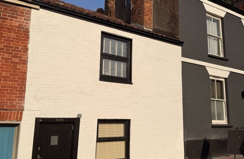 Glastonbury Cottage | Globe Cottage - Glastonbury