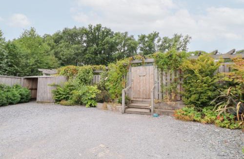 Newton Abbot House | Gloccamaura