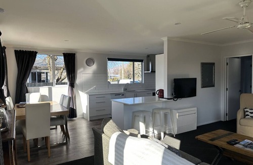 Twizel Villa | Glorious on Godley - TWIZEL