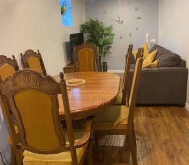 Bramalea Apartment | Glory 1-Bedroom Basement Apartment