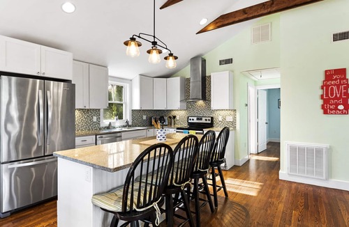 Gloucester House | Gloucester Ocean View Escape! Calm, Design-Forward & Minutes to Downtown