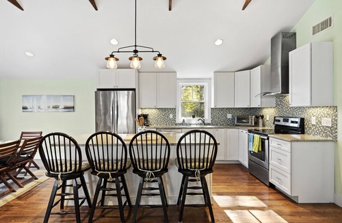 Gloucester House | Gloucester Ocean View Escape! Calm, Design-Forward & Minutes to Downtown