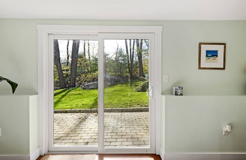 Gloucester House | Gloucester Ocean View Escape! Calm, Design-Forward & Minutes to Downtown