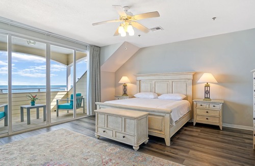 Key Colony Beach Hotel | Glunz Ocean Beach Hotel & Resort