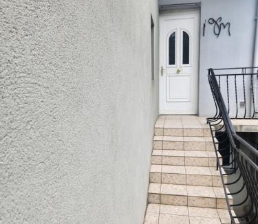 Bagneres-de-Bigorre Apartment | GM