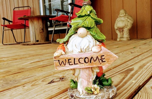 Sweetwater Cottage | Gnome away from home