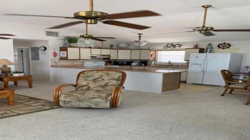 Atlantis Estates House | Go Fish Inn