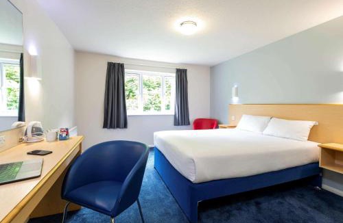 Glenisla Hotel | go2 Dundee Camperdown Hotel free car park