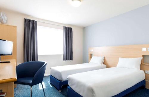 Glenisla Hotel | go2 Dundee Camperdown Hotel free car park