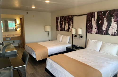 El Paso Hotel | GO2 Inn & Suites by Relianse