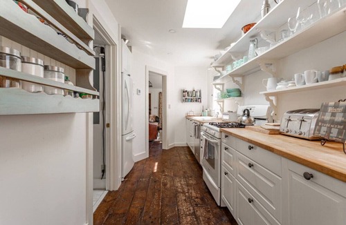 Saugerties House | Goat Hill Cottage | Heated Pool, Fireplace, Views