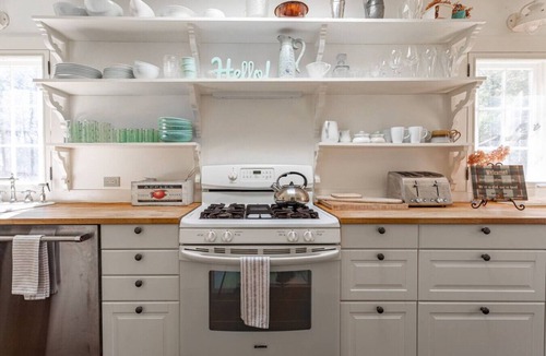 Saugerties House | Goat Hill Cottage | Heated Pool, Fireplace, Views