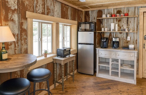 Tracy City Hostel | Goat Pen Hostel - Overlook