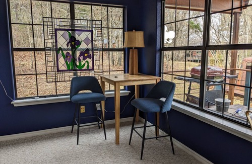 Eureka Springs Cabin | Goats! 85" TV, Nintendo, Billiard Table .Rest, Relax, Game On! Free 4th Night!