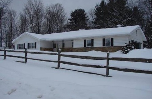 Coudersport House | Gobbler Hill Vacation Home
