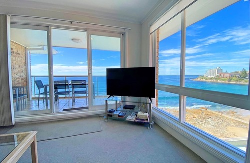 Cronulla Apartment | Gobsmacking Views 6 with Direct Beach Access