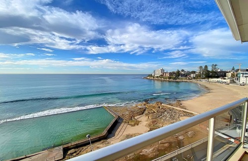 Cronulla Apartment | Gobsmacking Views 6 with Direct Beach Access