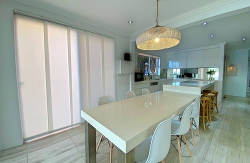 Cronulla Apartment | Gobsmacking Views 2, with Direct Beach Access