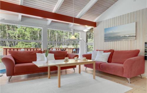Pedersker House | Godt Gemt