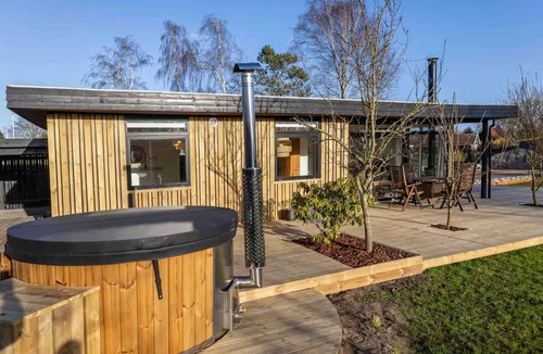 Skovmose Cottage | "Goggeløjtebo" close to beach & nature