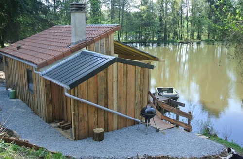 Saint-Priest-les-Fougeres Cabin | GoGreen Cabin in the heart of rural France on a private lake