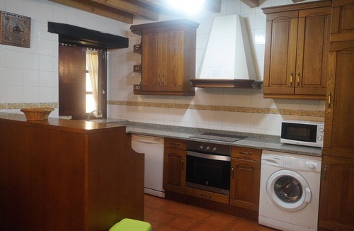 Zeanuri Cottage | Goikoetxe Baserria in Zeanuri