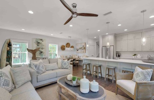 Seacrest House | Goin' Coastal | Pet Friendly | 6-Seater Golf Cart