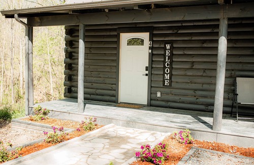 Mannsville Cabin | Goin Fishin' Cabin # 4
