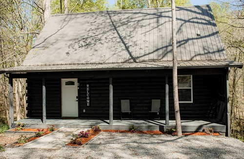 Mannsville Cabin | Goin Fishin' Cabin # 4