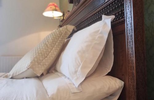 Chester Bed & Breakfast | Golborne Manor Bed and Breakfast