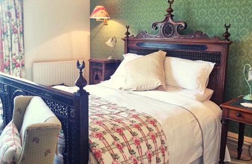 Chester Bed & Breakfast | Golborne Manor Bed and Breakfast