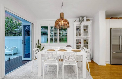 Miami House | Gold Coast Miami Beach House With Pool & Parking