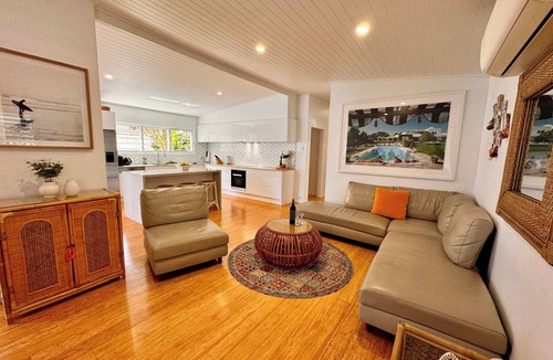 Miami House | Gold Coast Miami Beach House With Pool & Parking