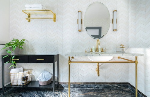 Hollywood Hotel | Gold-Diggers Hotel