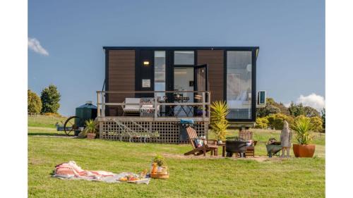 Ross Creek House | Gold Fields by Tiny Away