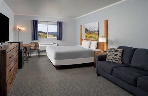 Cripple Creek Hotel | Gold King Mountain Inn