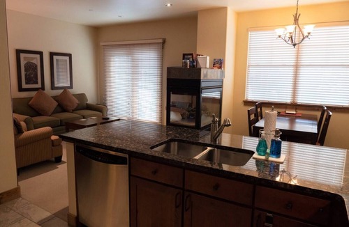 Copper Mountain Village Condo | Gold Rated Condo at Copper Mountain - BCA-45841