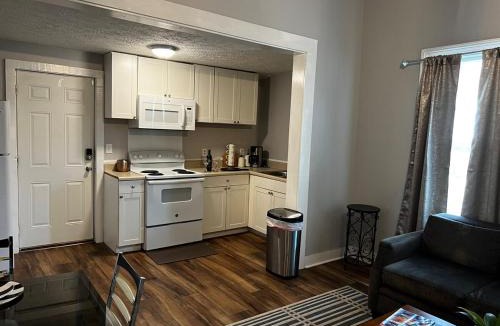 Wadley Apartment | Gold Suite