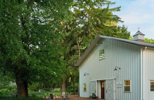 Union Pier House | Goldberry Woods Estate on 30 acres with Farm/Kayaks/Trails/Pool/Beach- Sleeps 50