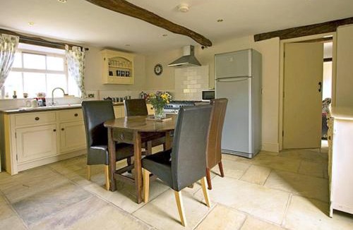 Meerbrook House | Goldcrest